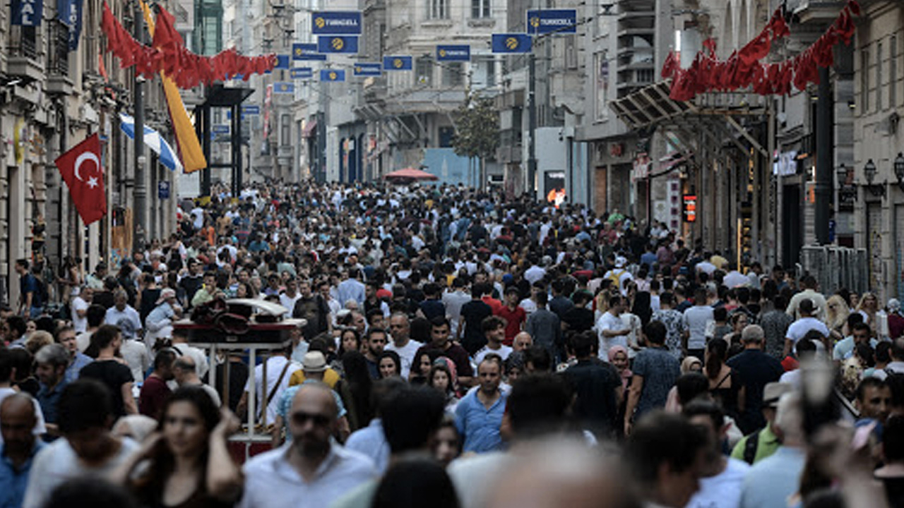 Bilim Kurulu üyesi eskiye dönüşün yolunu açıkladı