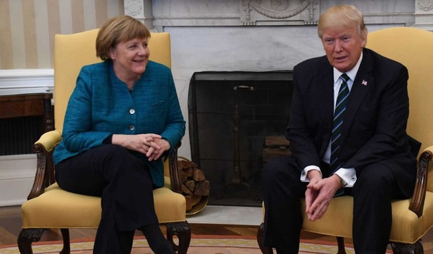 Trump Merkel'in elini neden sıkmadığını sonunda açıkladı!