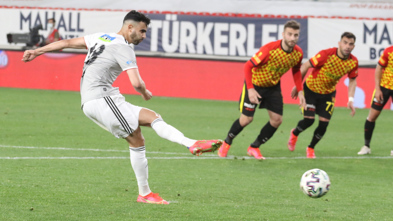 Rachid Ghezzal Monaco'ya gidiyor iddiası