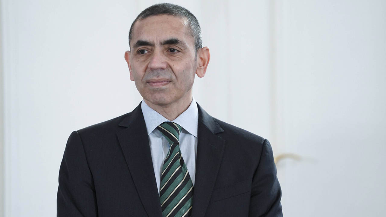 Koronavirüs aşısı 9 kişiyi milyarder yaptı