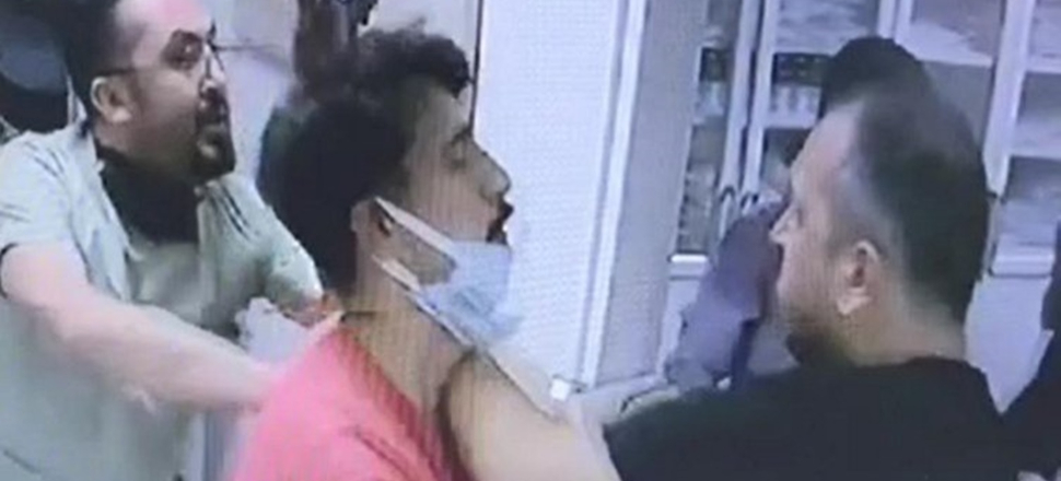 'Çocuğumun canını acıttın' dayağı! Saniye saniye kamerada...
