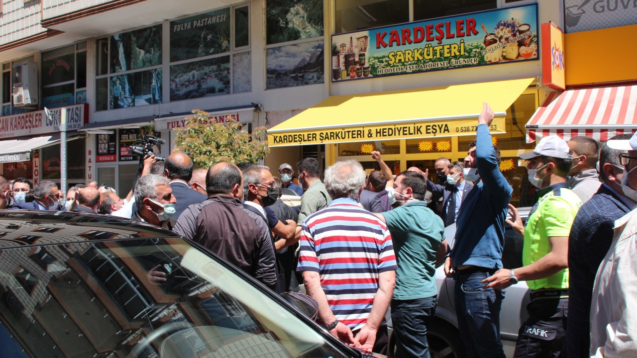 Rize'de Meral Akşener'e çok sert tepki