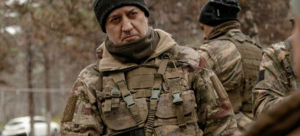 Savaşçı Dizisine Veda Eden Tamer Karadağlı Öyle Bir Mesaj Paylaştı Ki! Okuyunca Duygulanmamak Elde Değil! Savaşçı Komutanına Ağlıyor