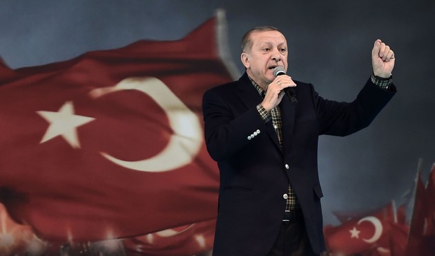 Erdoğan'ın Özel Kalem Müdürü'nden "Evet" şarkısı