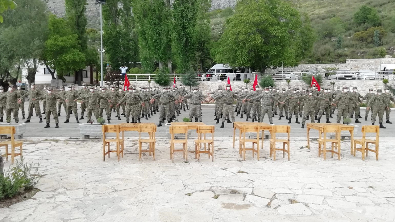Burdur'da komandolar harmandalı oynadı