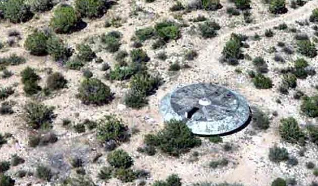 Belediyeden UFO'lu 1 Nisan şakası...