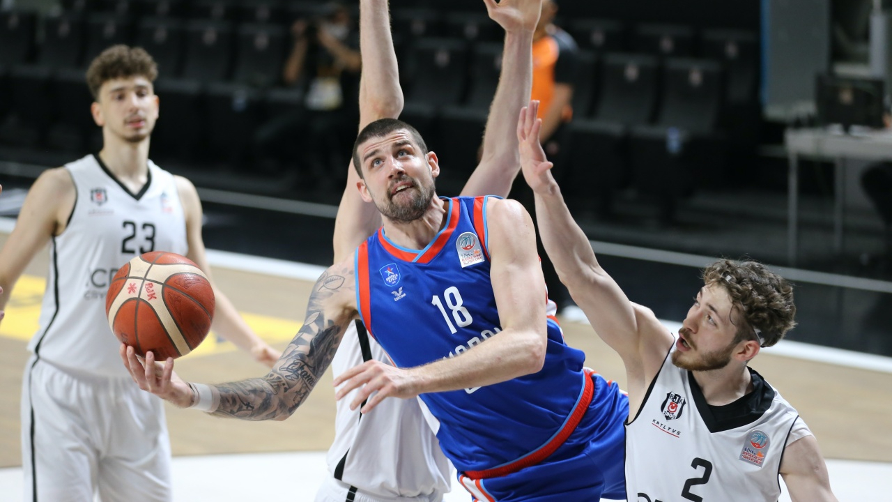 ING Basketbol Süper Ligi'nde ilk finalist Anadolu Efes