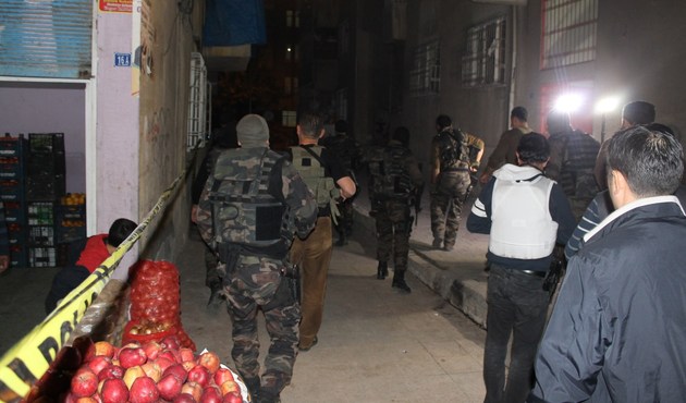 Diyarbakır'da çatışma: 1 kişi öldü, 1 polis yaralandı