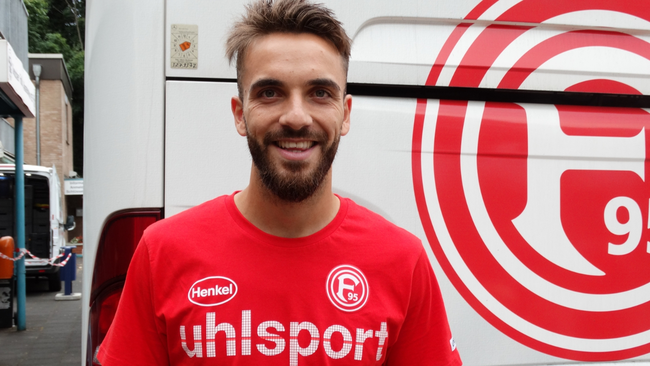 Düsseldorf'a veda eden Kenan Karaman, Beşiktaş yolunda...