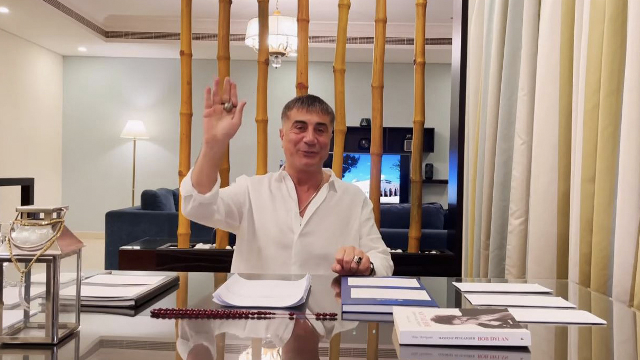 "Sedat Peker'in arkasına gizlenerek Türkiye'yi vuranlara 'iç işgalci' diyoruz"