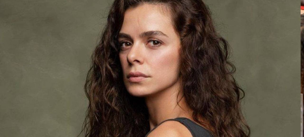 Özge Özpirinçci’den İmaj Değişikliği! Yeni İmajı Büyüledi! Yeni Dizideki Karakteri de Oldukça İlginç