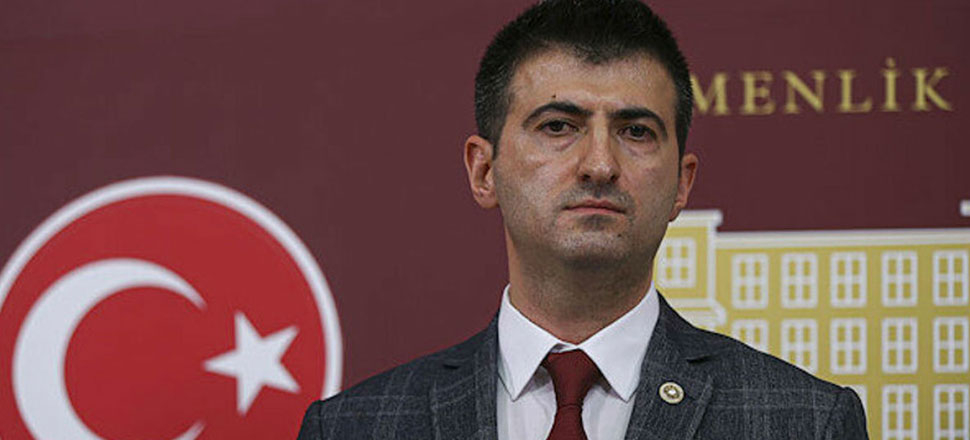İzmir Milletvekili Mehmet Ali Çelebi CHP’den istifasının nedenlerini sıraladı