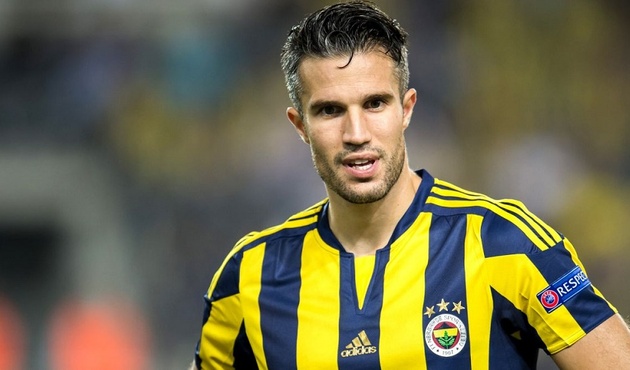 Fenerbahçe'nin gözden çıkardığı Van Persie'ye sürpriz talip!