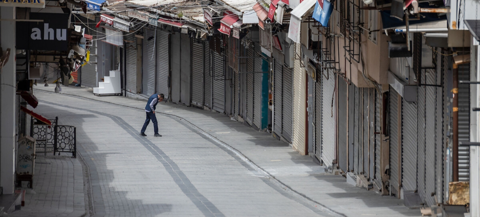Sokağa çıkma kısıtlaması başladı