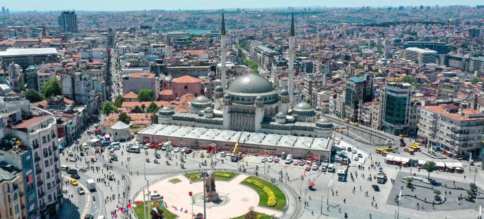 Taksim Camii 'Gezi' provokasyonunun yıl dönümünde açıldı