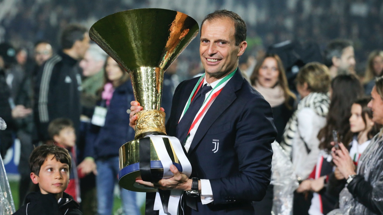 Napoli'nin yeni hocası belli oldu! Conte yerine Allegri
