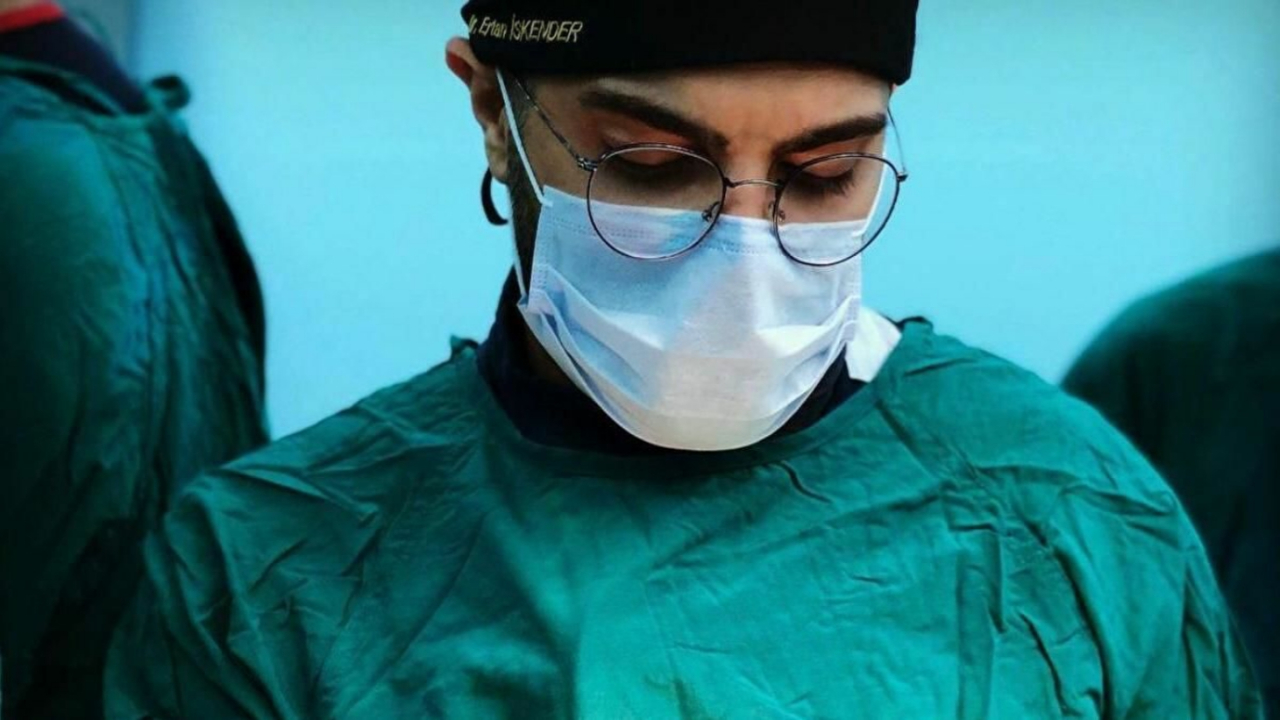 Genç doktor bir daha ameliyat yapamayacak