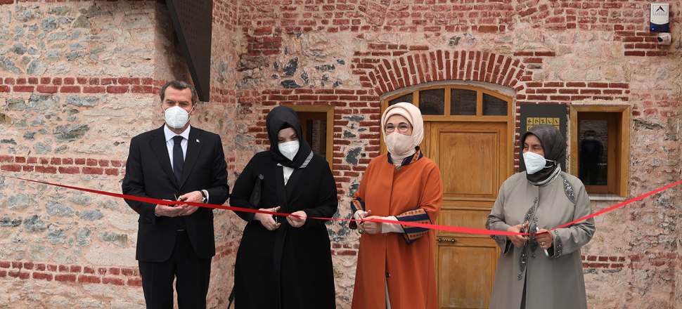 Emine Erdoğan sergi açılışı gerçekleştirdi