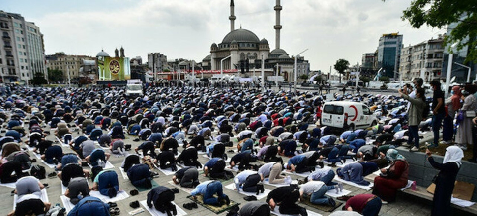 Taksim Camii, uluslararası basını rahatsız etti