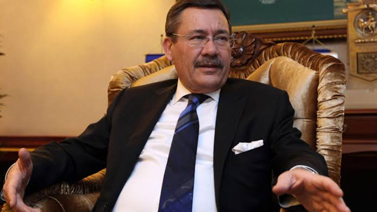 Melih Gökçek'i yine trollediler