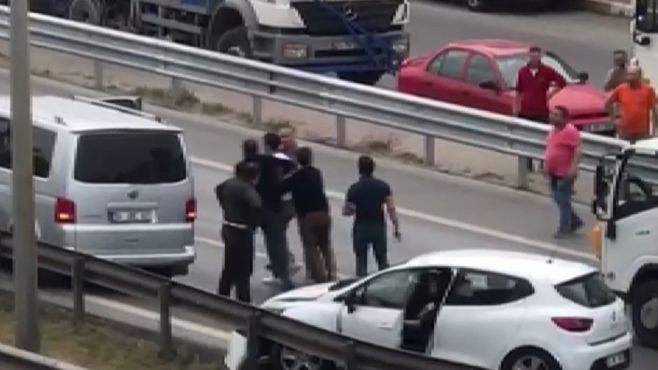 Babayı takip edip çocukları kaçırmaya çalıştılar