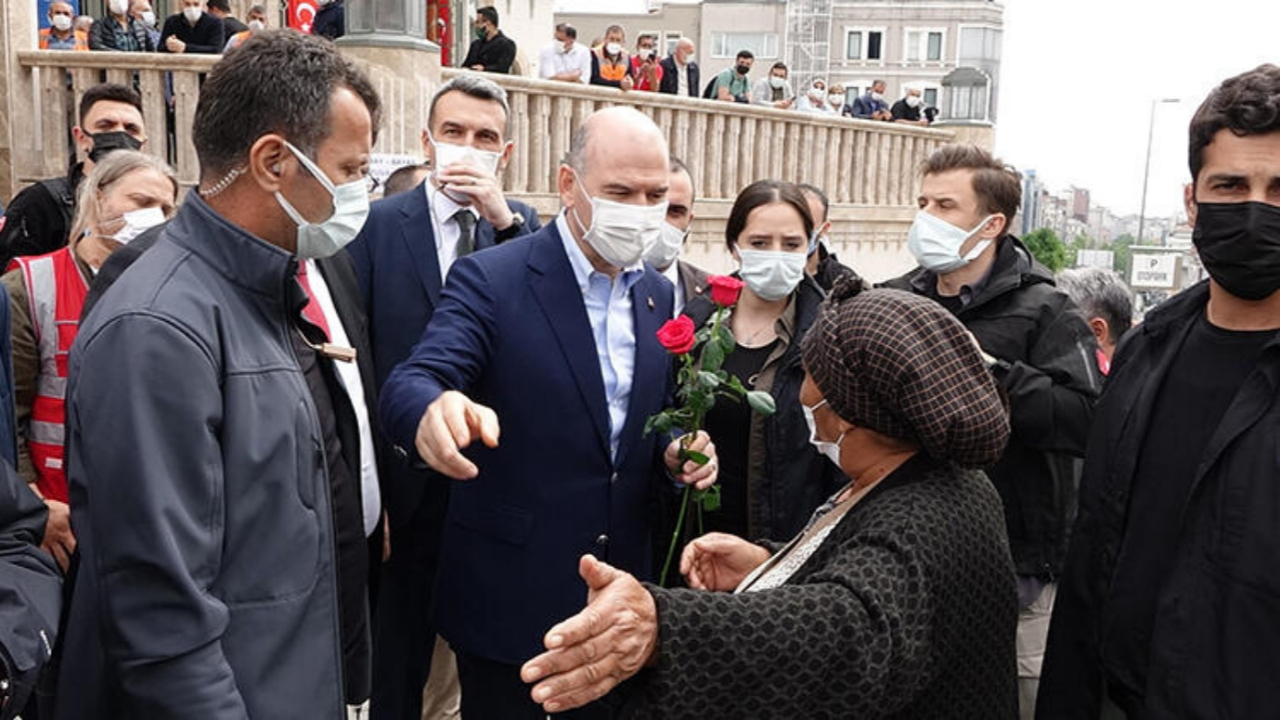 Bakan Soylu'dan Taksim Camii ziyareti