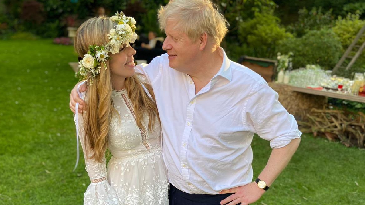 İngiltere Başbakanı Johnson gizlice evlendi