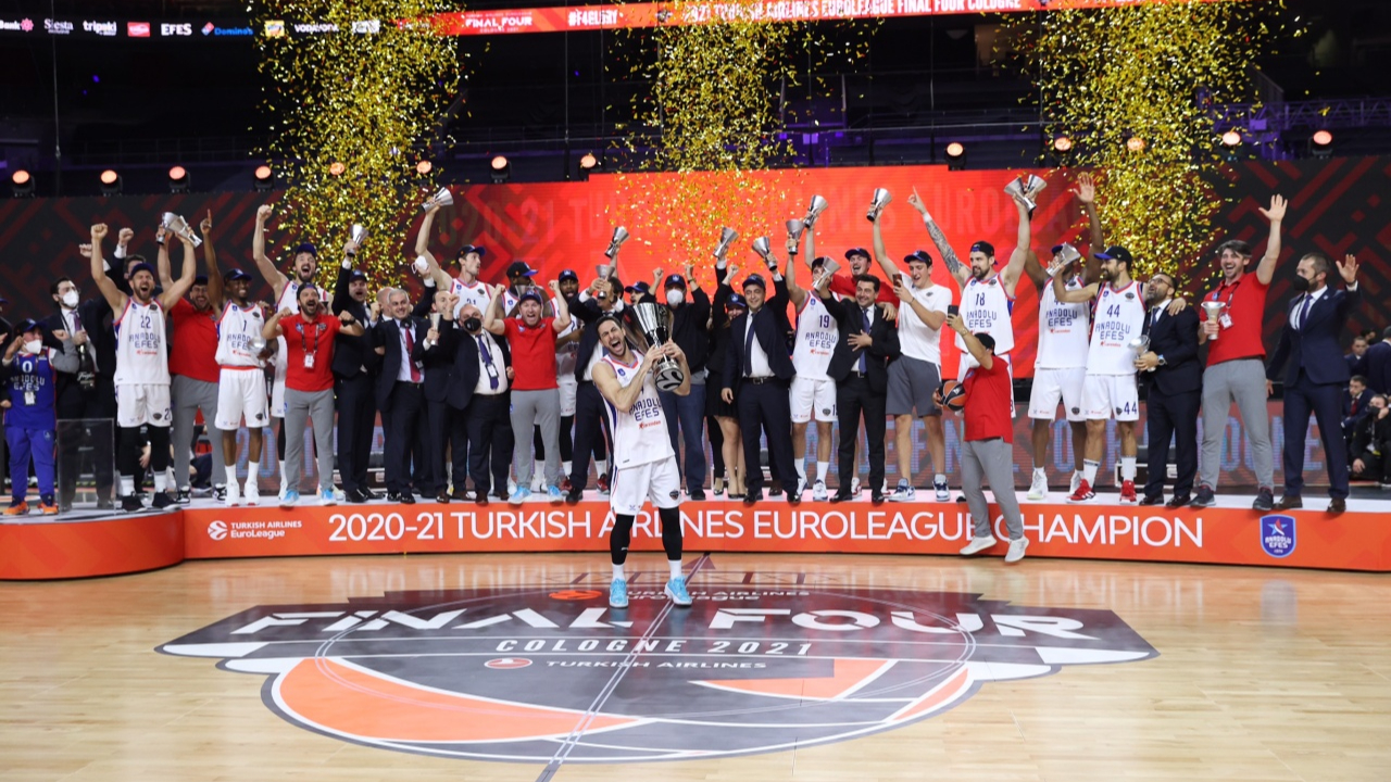 THY Euroleague'de şampiyon Anadolu Efes!