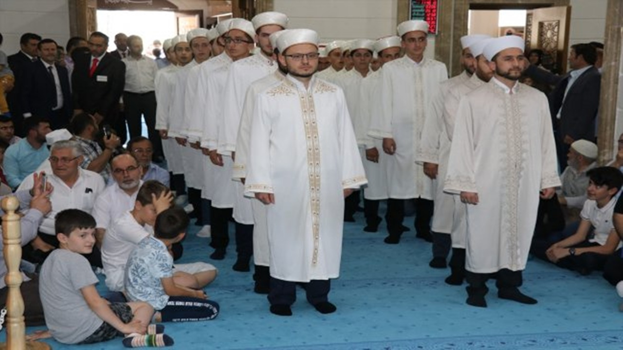İcazet töreni nedir? İcazet ne demek? İcazet kimlere verilir?