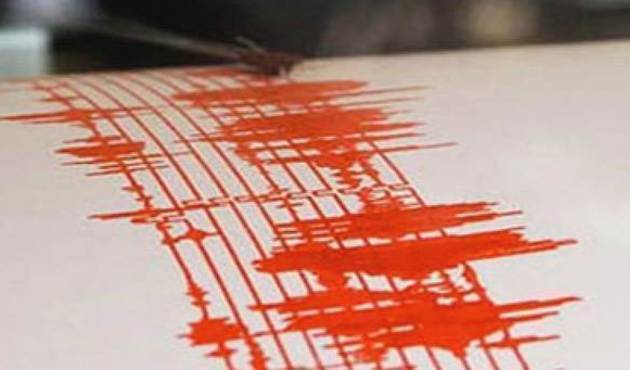 Isparta'da korkutan deprem!