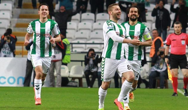 Konyaspor Avrupa'ya göz kırptı