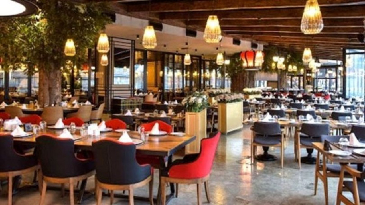 Kafe ve restoranlar bu saatler arasında açık olacak