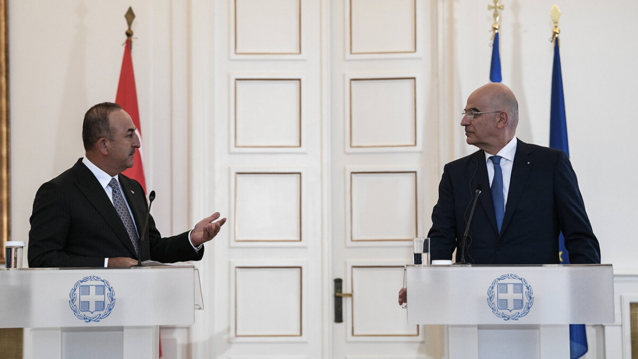 Yunan Bakan, Mevlüt Çavuşoğlu'nu provokatörlükle suçladı!