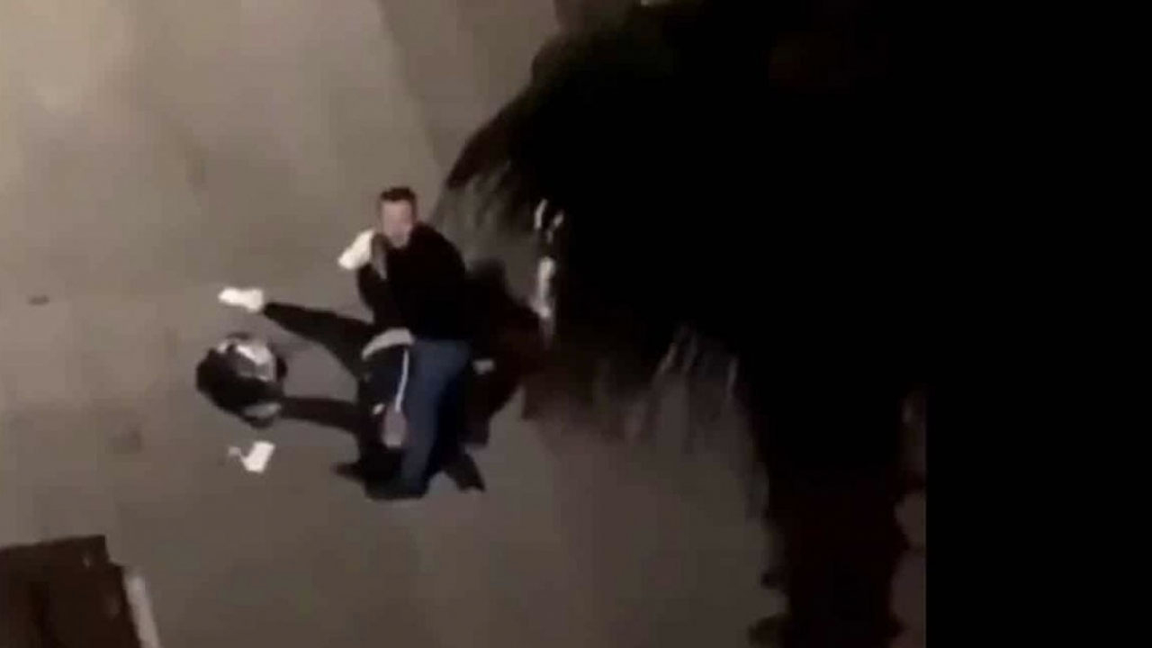 Sokak ortasında eski eşini öldüresiye döven adamın cezası belli oldu