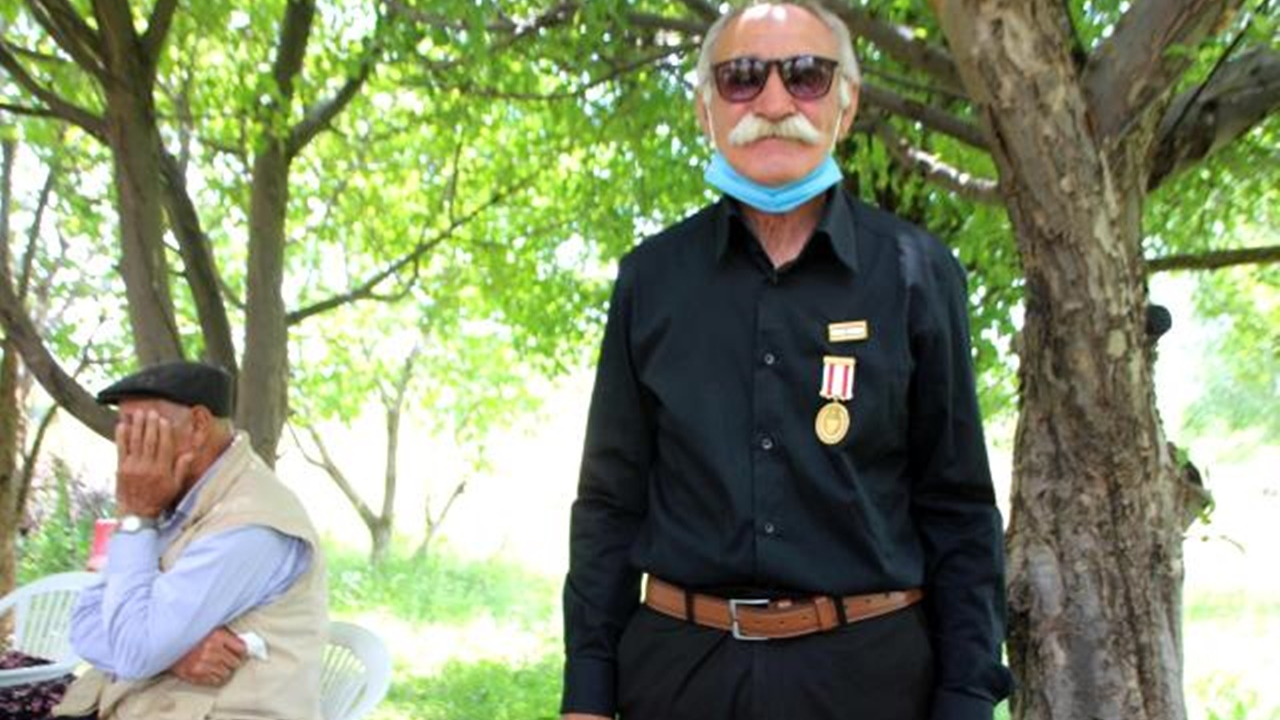 Kıbrıs gazisine 50 yıl sonra madalya