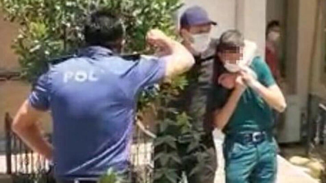 İzmir'de bıçaklı saldırgan dehşeti! Engelli memuru rehin aldı