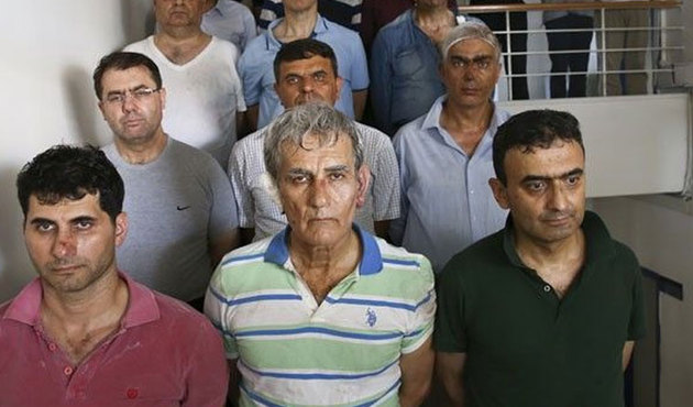 'Pazartesiyi bekleyin yeni komuta kadrosu kuruluyor'