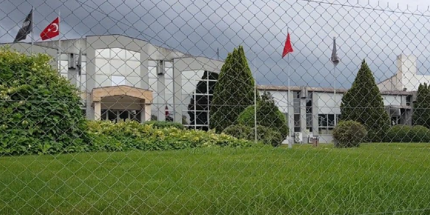Ünlü giyim fabrikasındaki işçiler zehirlendi