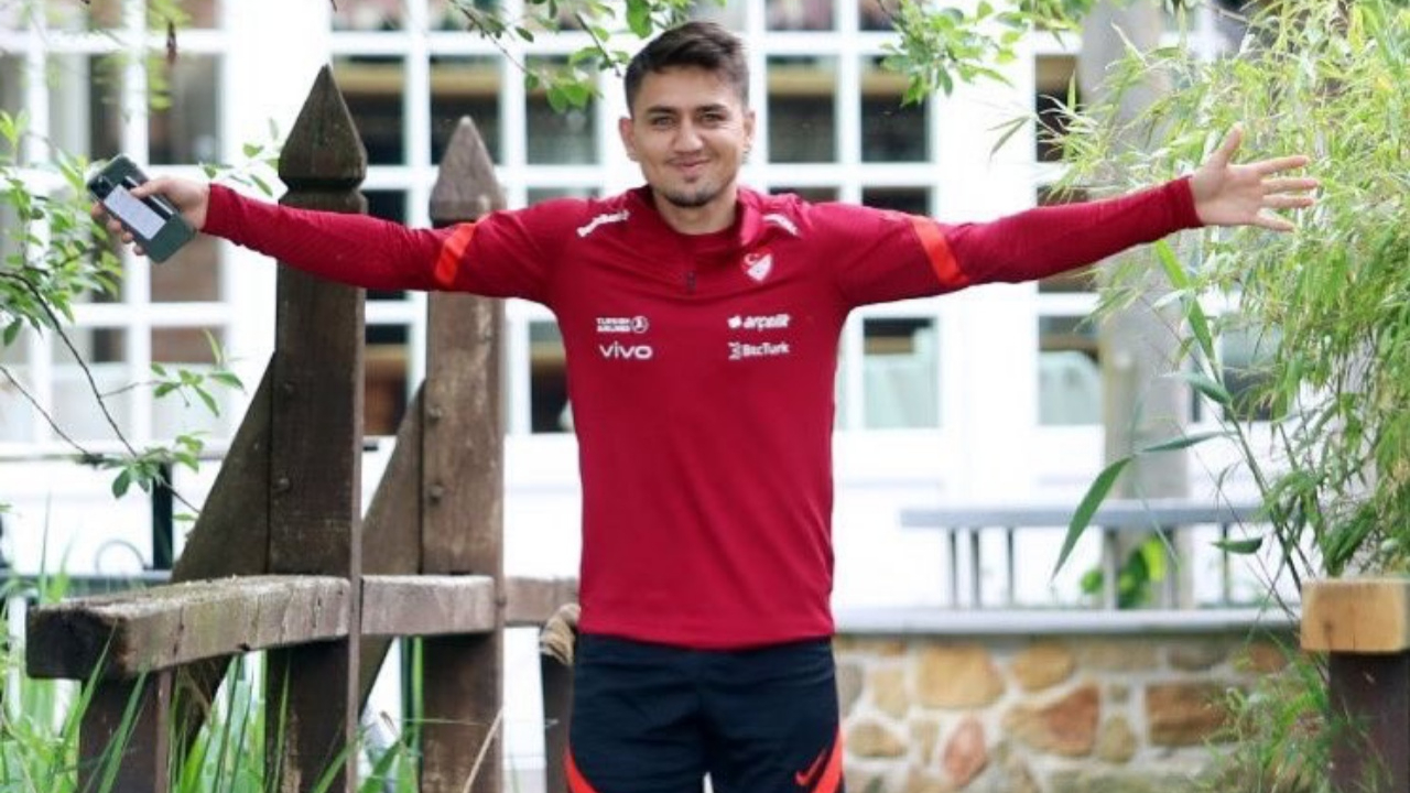 Cengiz Ünder'den Fenerbahçe iddialarına net cevap
