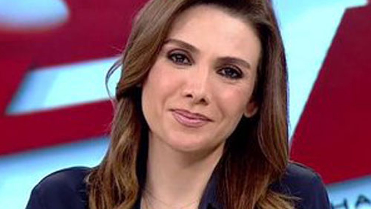 Ünlü Spiker Geri mi Dönüyor! Show TV Jülide Ateş Açıklama Yaptı!