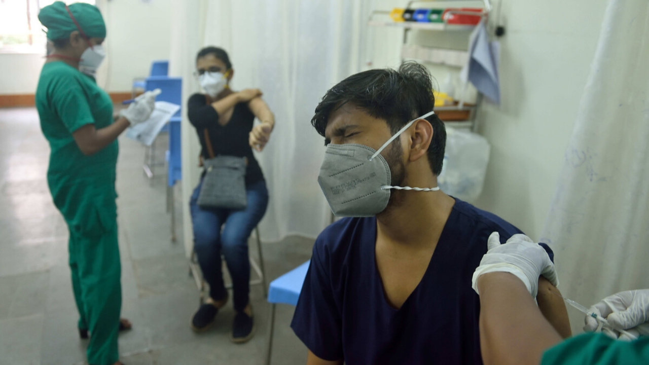 Kriz üstüne kriz! 3 bin doktor istifasını sundu...