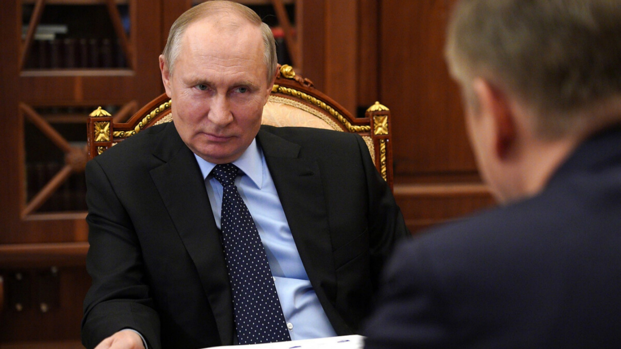 ABD'nin 'Dolar ile terbiye etme' politikasına karşı önlemler alan Putin'den çarpıcı açıklamalar