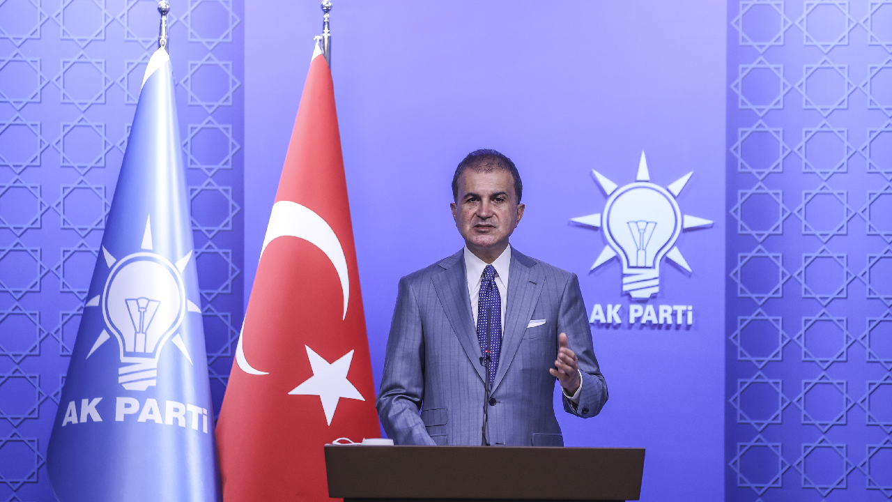 Ömer Çelik'ten, "Devlet katildir" diyen Ahmet Şık'a tepki