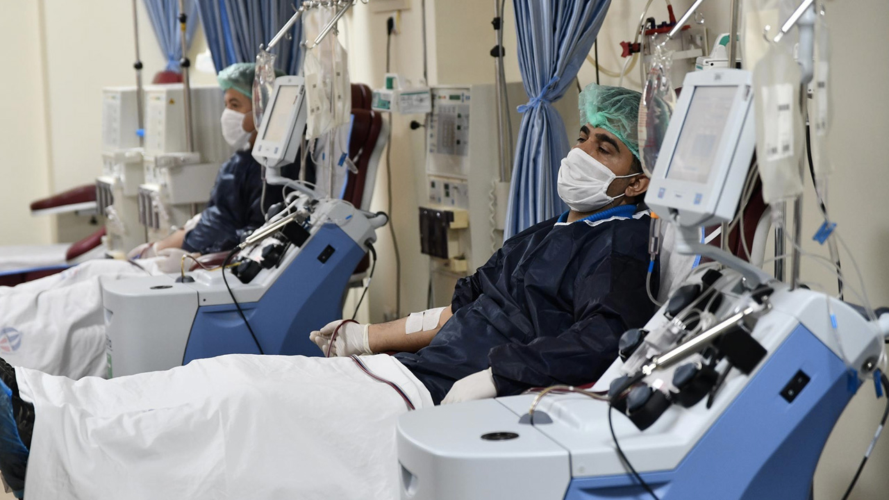 Koronavirüs bir hastada 32 defa mutasyona uğradı: Görenler şaşkına uğradı