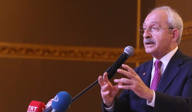 Dili sürçen Kemal Kılıçdaroğlu 'Hayır' yerine 'Evet' dedi! / VİDEO