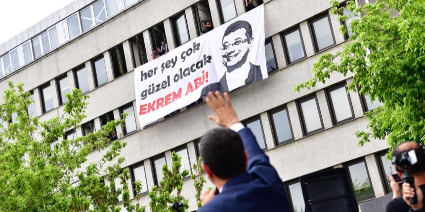 'Her şey çok güzel olacak demişti; Her şey ..... oldu'
