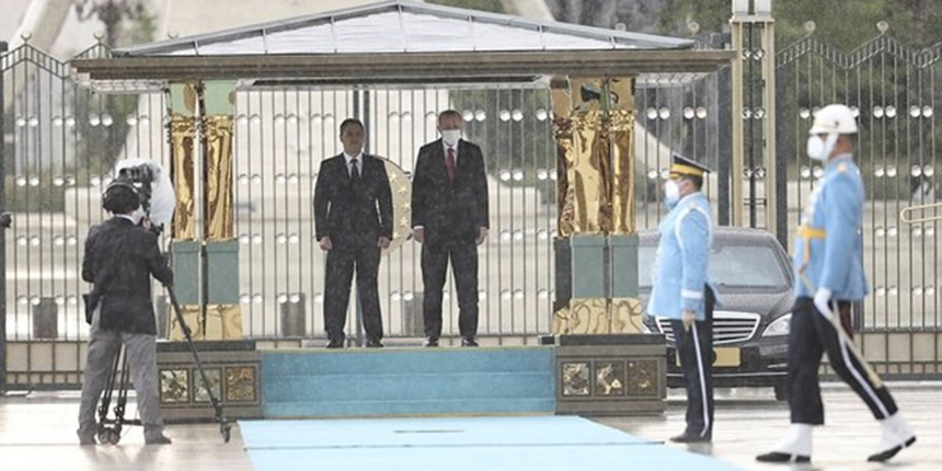 Kırgızistan Cumhurbaşkanı Ankara'da! Erdoğan resmi törenle karşıladı