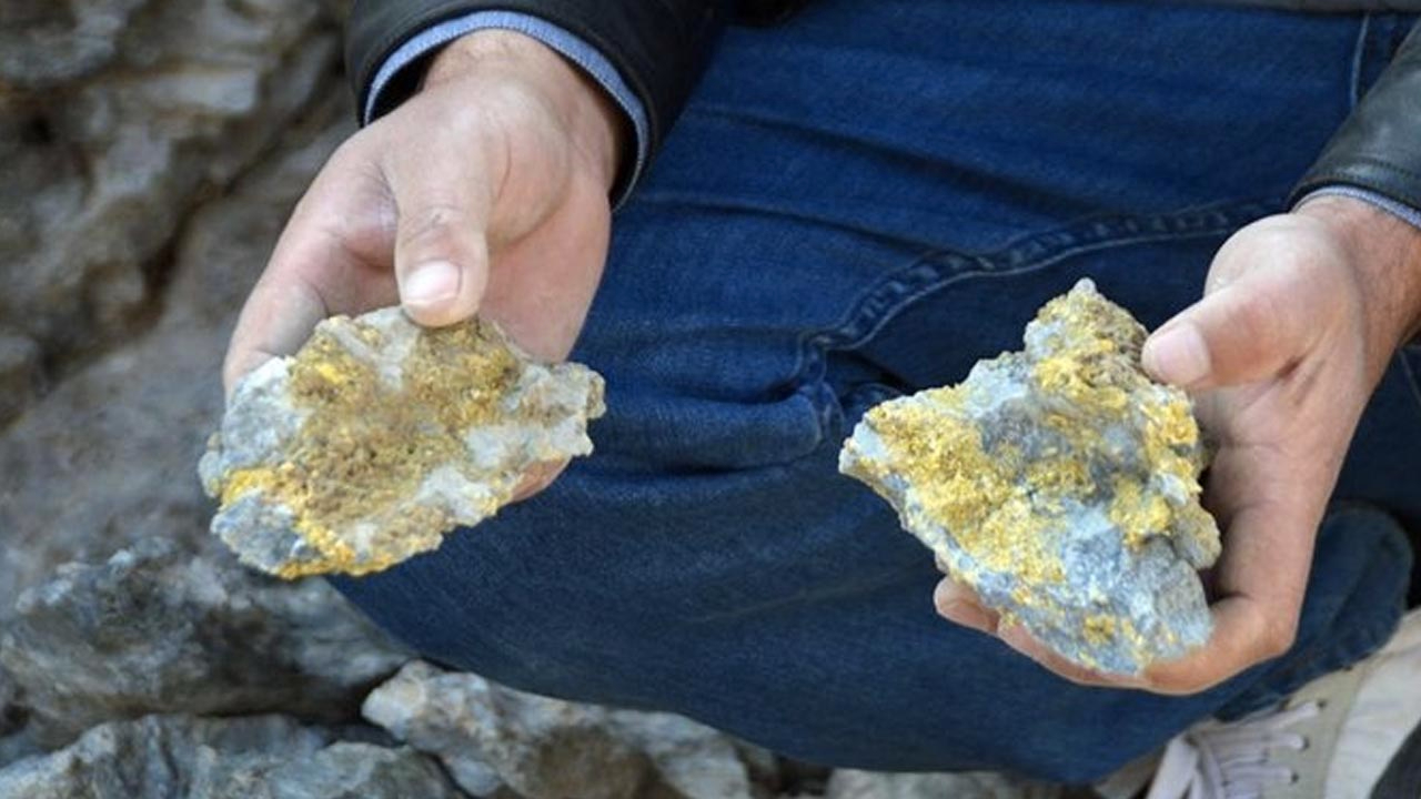Bakan Varank müjdeyi verdi: Şimdi de altın ve gümüş rezervi keşfedildi