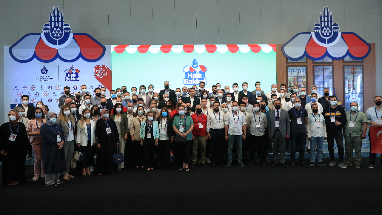 İstanbul'daki Sosyal Kart bakkallarda da geçecek