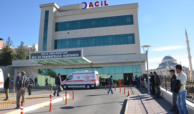 Dicle Üniversitesi Tıp Fakültesi'nde yangın! / VİDEO